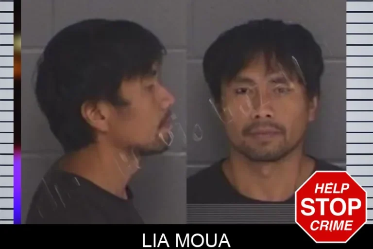 Lia Moua