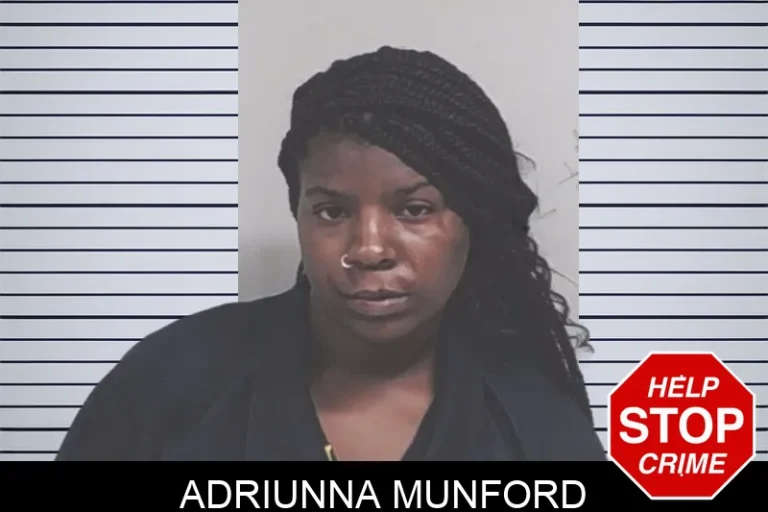 Adriunna Munford