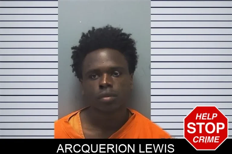 Arcquerion Lewis
