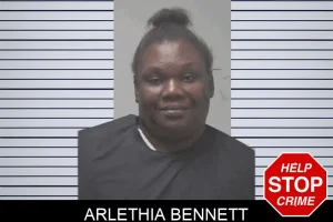 Arlethia Bennett mugshot