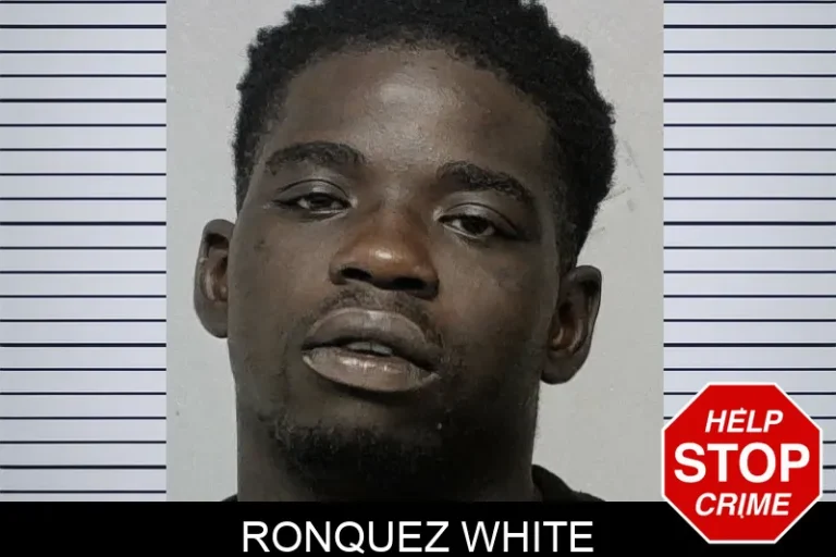 Ronquez White