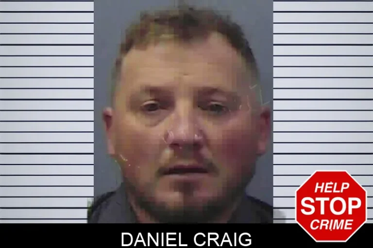 Daniel Craig