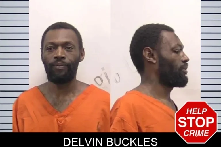 Delvin Buckles