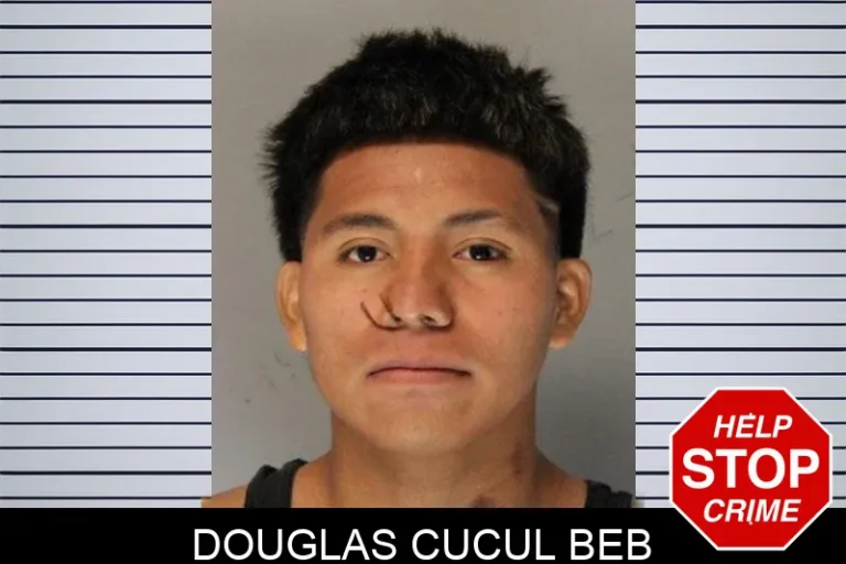 Douglas Cucul Beb