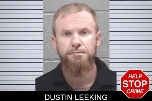Dustin Leeking mugshot