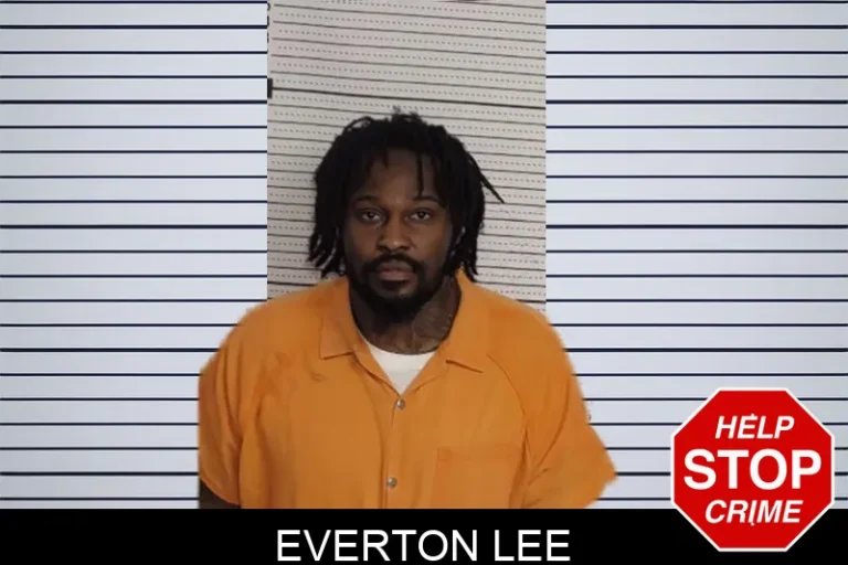 Everton Lee