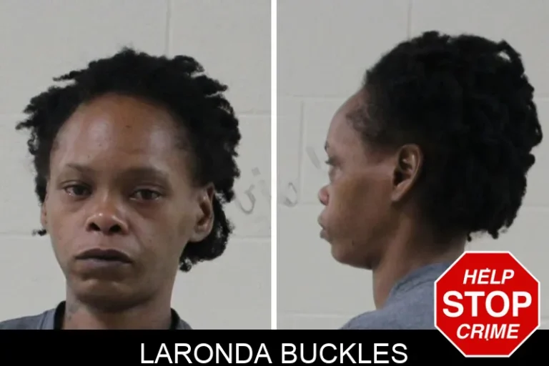 Laronda Buckles