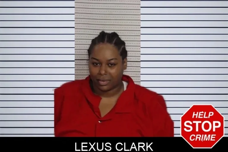 Lexus Clark