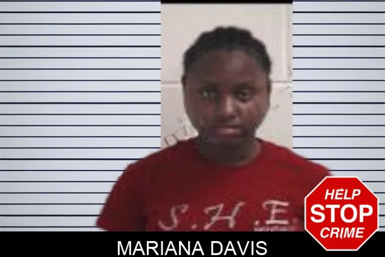 Mariana Davis