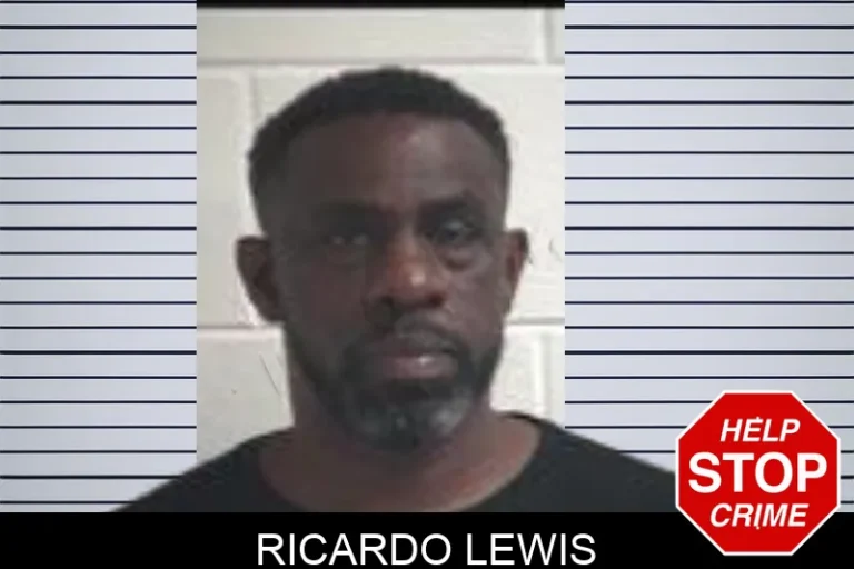 Ricardo Lewis