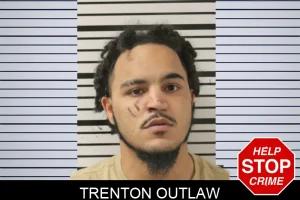 Trenton Outlaw mugshot
