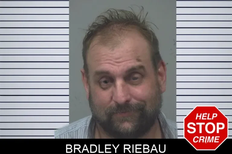 Bradley Riebau