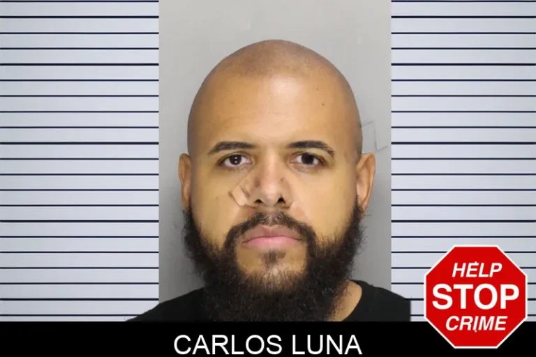 Carlos Luna