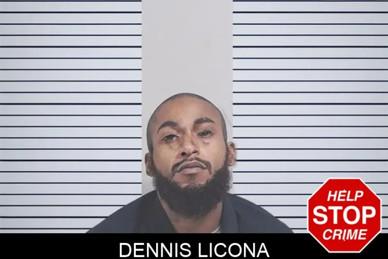 Dennis Licona