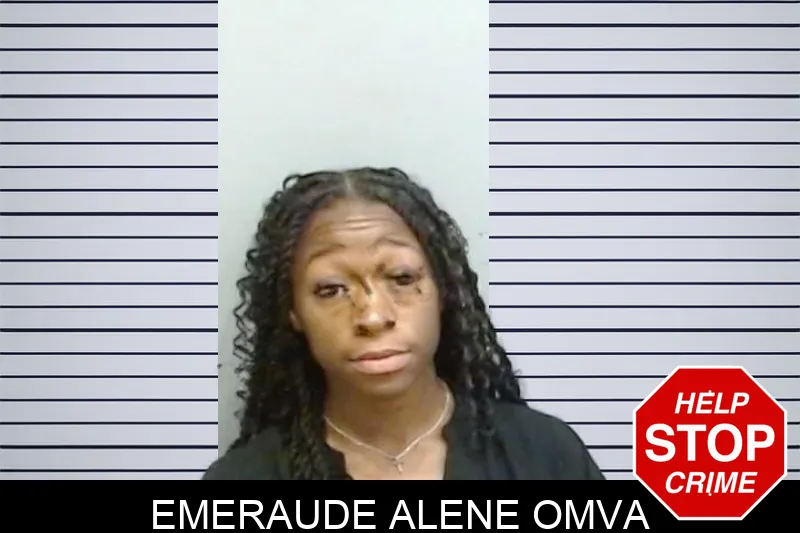 Emeraude Alene Omva Mugshots