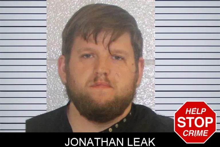 Jonathan Leak