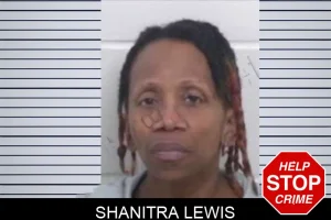 Shanitra Lewis mugshot