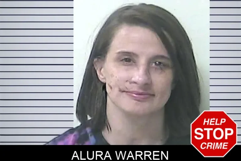 Alura Warren