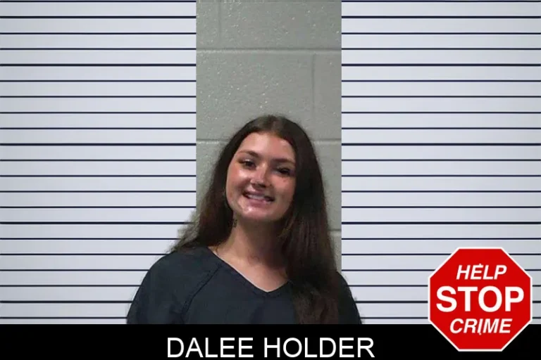 Dalee Holder