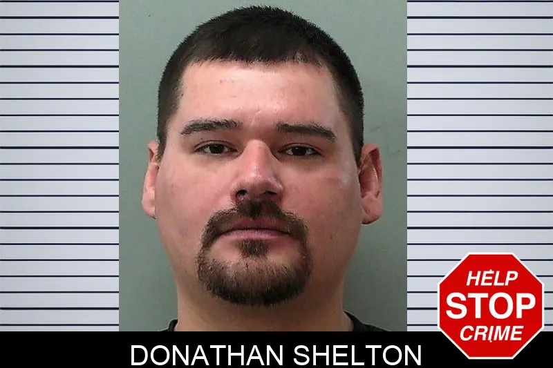 Donathan Shelton