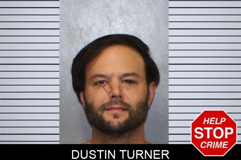 Dustin Turner