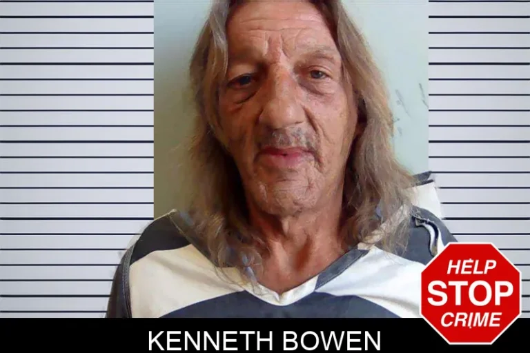 Kenneth Bowen