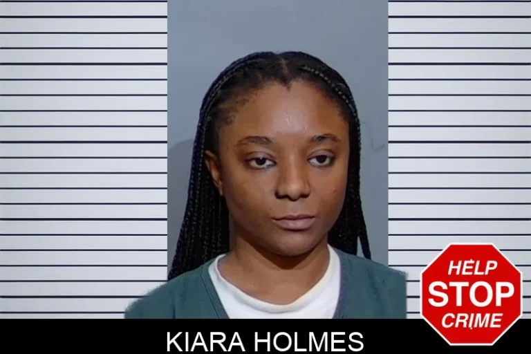 Kiara Holmes