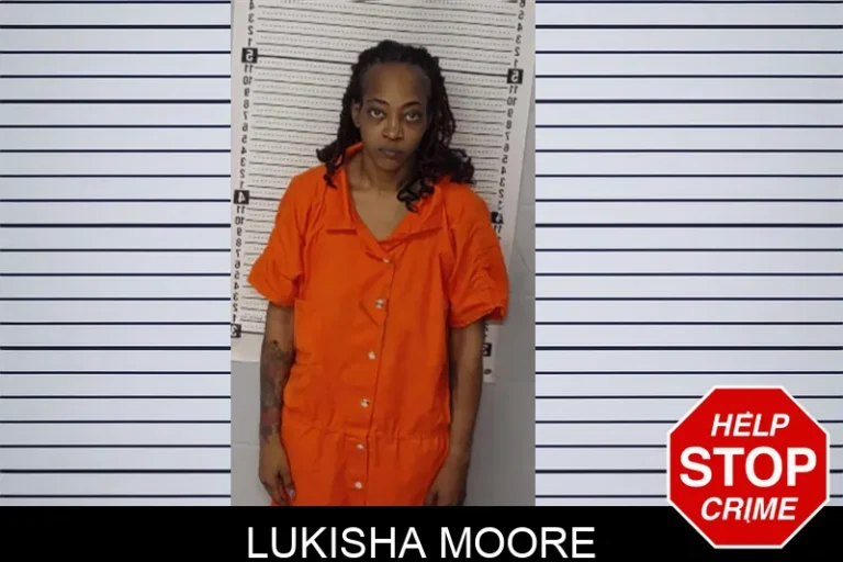 Lukisha Moore