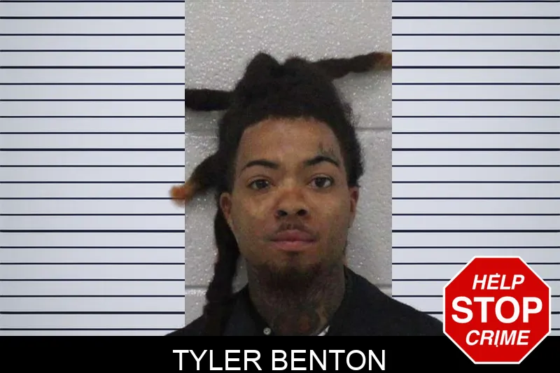 Tyler Benton mugshot