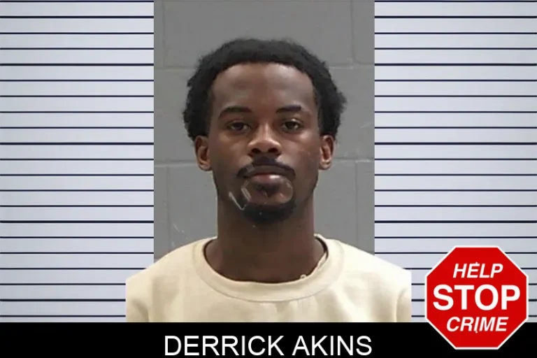 Derrick Akins