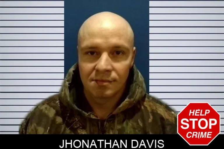 Jhonathan Davis