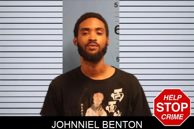 Johnniel Benton