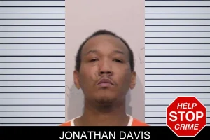 Jonathan Davis mugshot