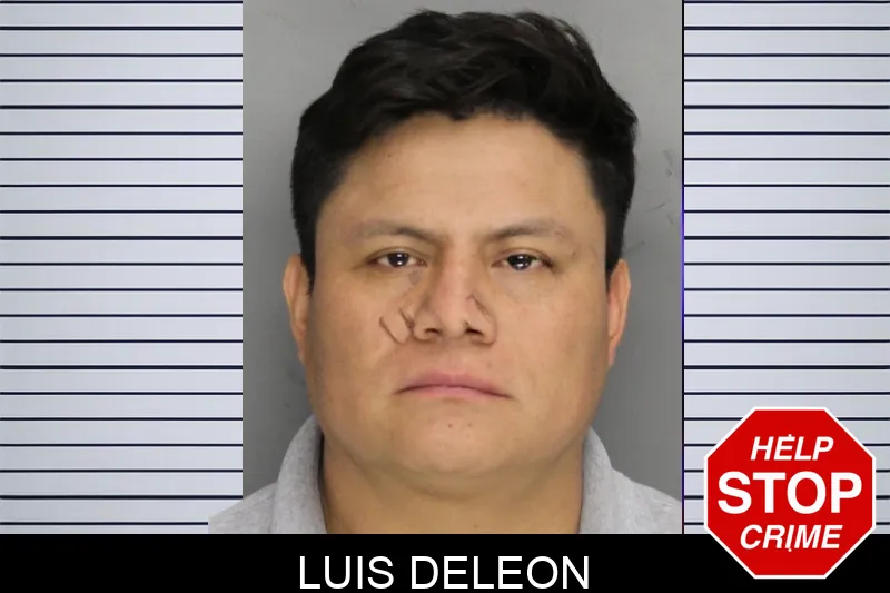 Luis Deleon Mugshots