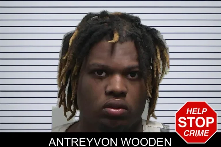 Antreyvon Wooden
