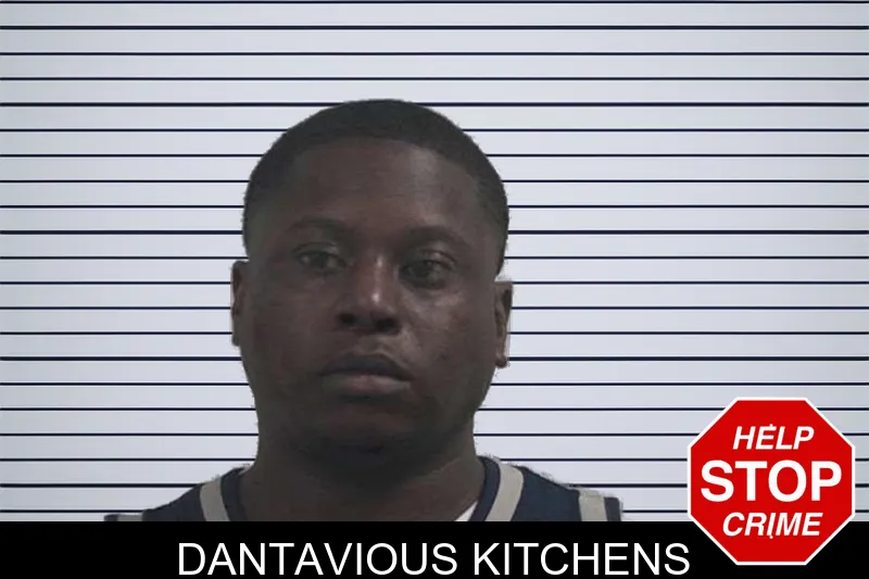 Dantavious Kitchens Mugshots