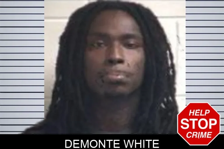 Demonte White