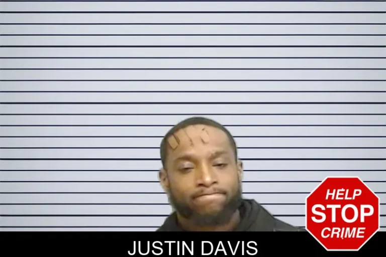 Justin Davis