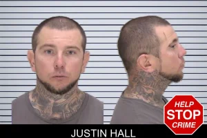 Justin Hall mugshot