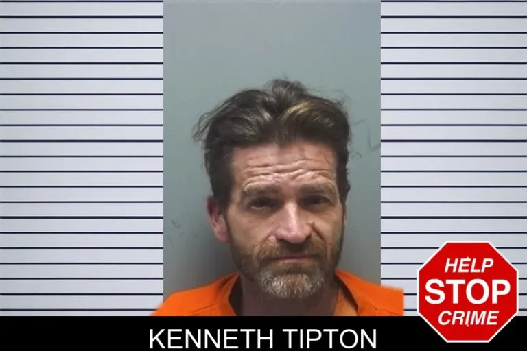 Kenneth Tipton