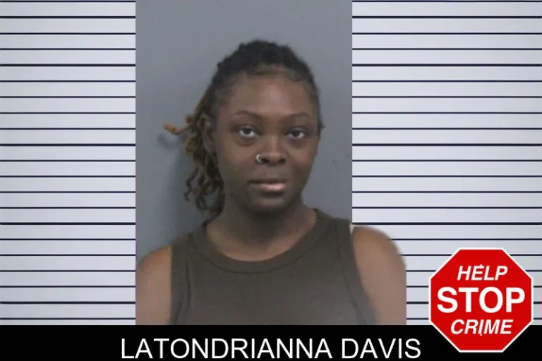 Latondrianna Davis