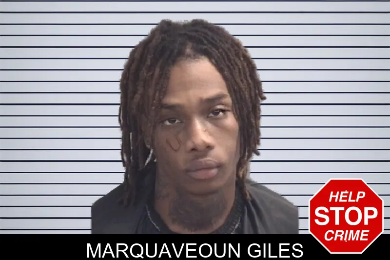 Marquaveoun Giles Mugshots