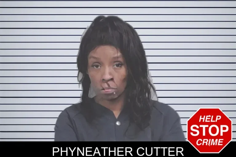 Phyneather Cutter mugshot – Lowndes County , Georgia Phyneather Cutter