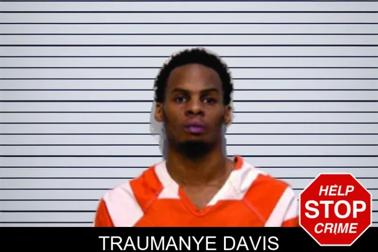 Traumanye Davis
