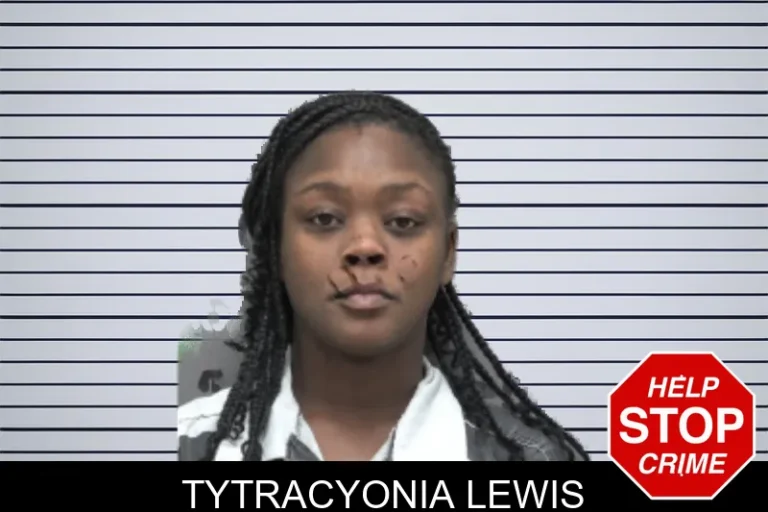 Tytracyonia Lewis