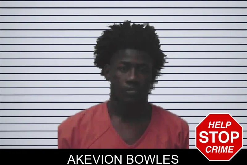 Akevion Bowles mugshot