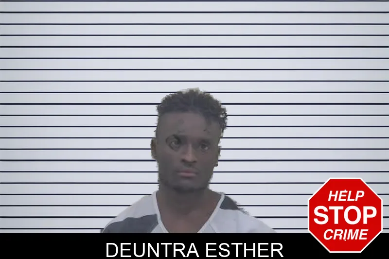 Deuntra Esther mugshot