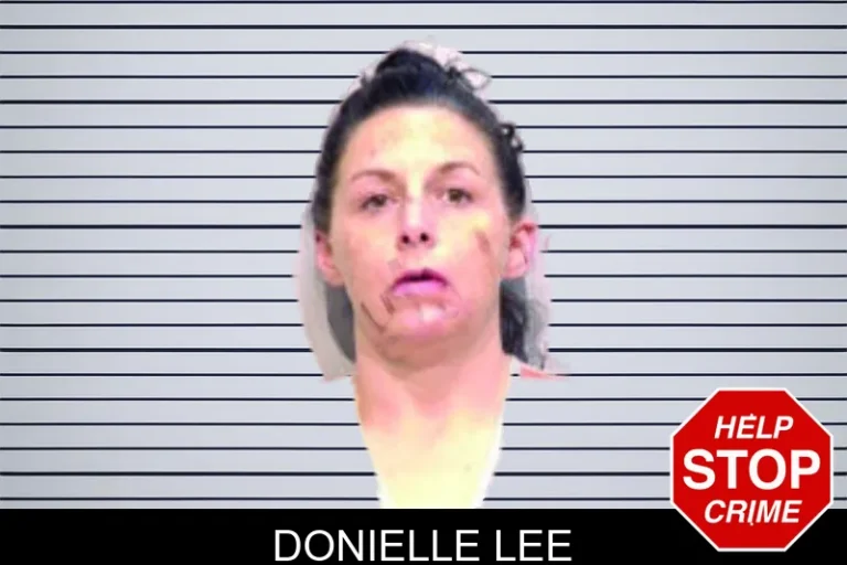 Donielle Lee
