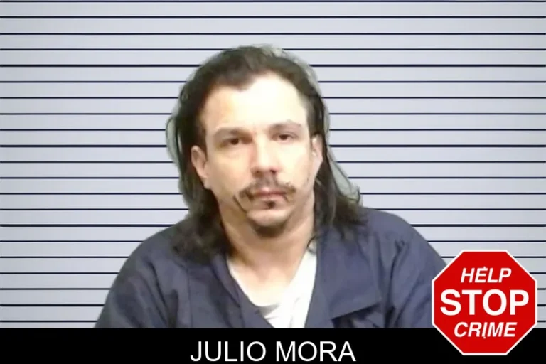 Julio Mora