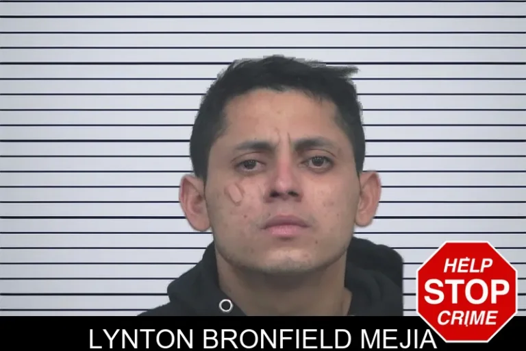 Lynton Bronfield Mejia